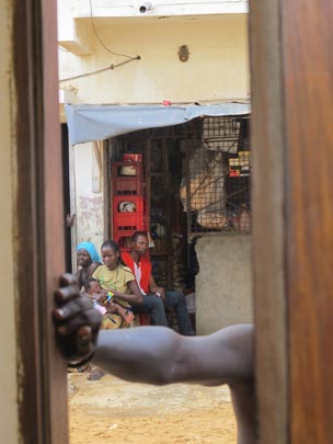  ANA SANCHEZ _ echando una mano 
