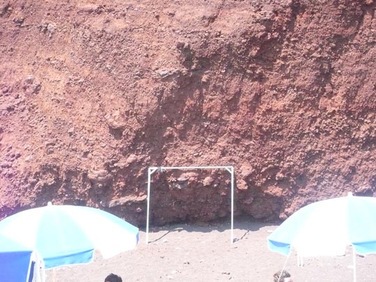  ANA SANCHEZ _ el fondo sur de la playa 