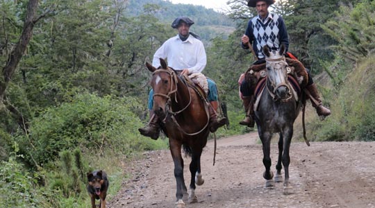  ANA SANCHEZ _ el quijote y sancho de la patagonia 