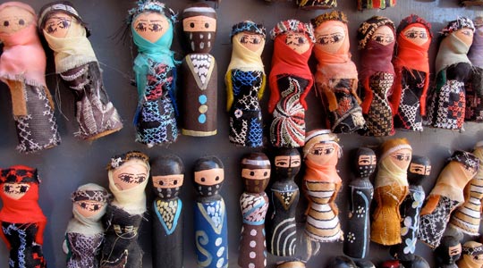  ANA SANCHEZ _ imanes de nevera. o mujeres con magnetismo 