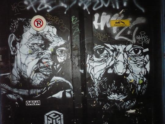  ANA SANCHEZ _ una puerta cara 