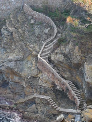  BERTO ROMERO _ escalera 