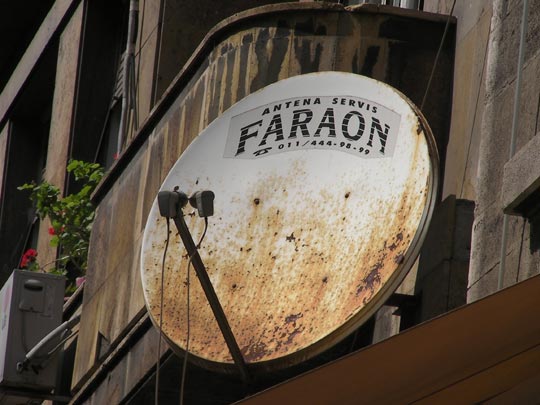  BERTO ROMERO _ faraón 