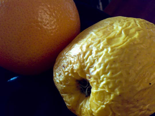  BERTO ROMERO _ piel de naranja y manzana 