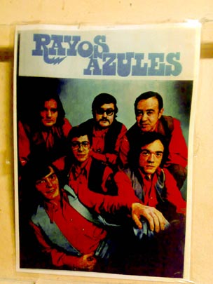  BERTO ROMERO _ rayos azules 