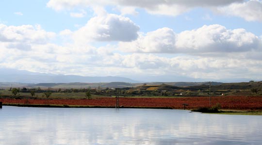  EDU SOTO _ cielo, tierra y un reflejo 