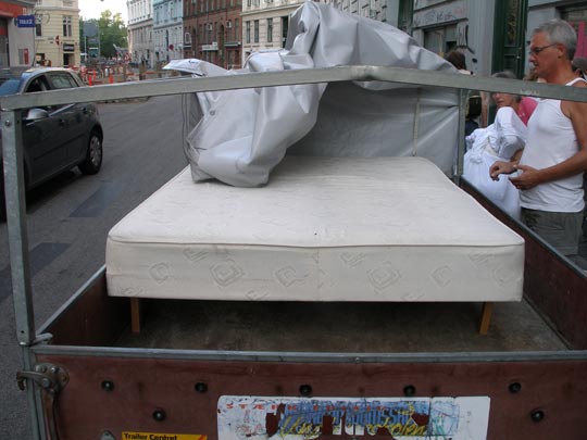  FRANCESC FÀBREGAS _ a la cama 