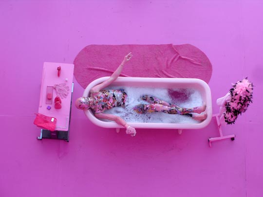  FRANCESC FÀBREGAS _ baño en rosa 