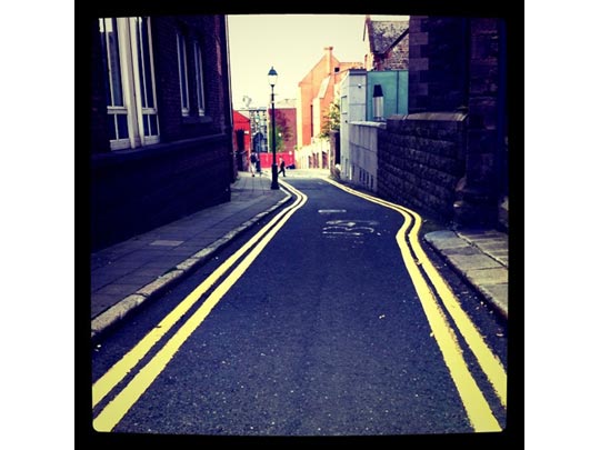  FRANCESC FÀBREGAS _ black & yellow 