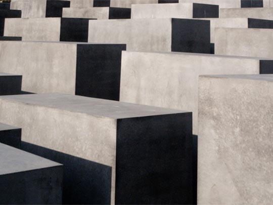  FRANCESC FÀBREGAS _ holocaust 