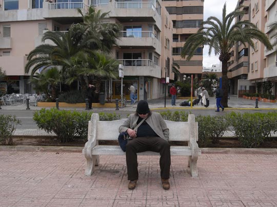  FRANCESC FÀBREGAS _ mr. antonio 