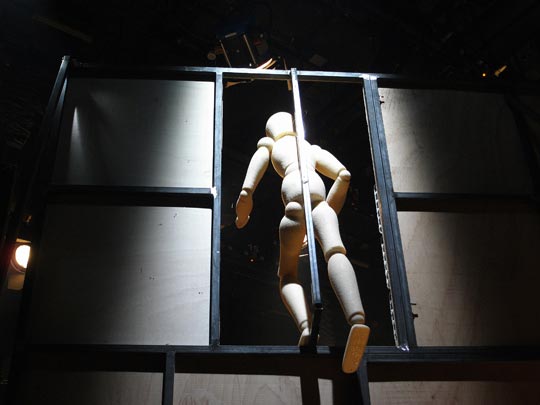  FRANCESC FÀBREGAS _ muñeco volador 