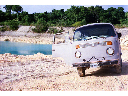  HANNA QUEVEDO _ la combigotes 