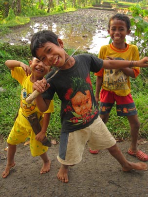  JON SISTIAGA _ niños chungos 