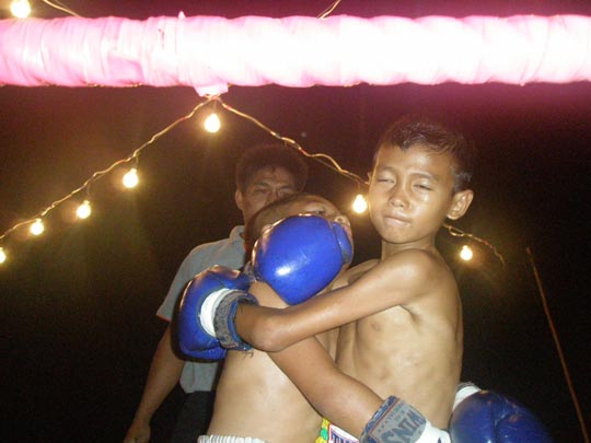  JON SISTIAGA _ niños guerreros (3) 