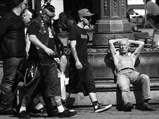  MARCELO AURELIO _ de reojo con un ojo 