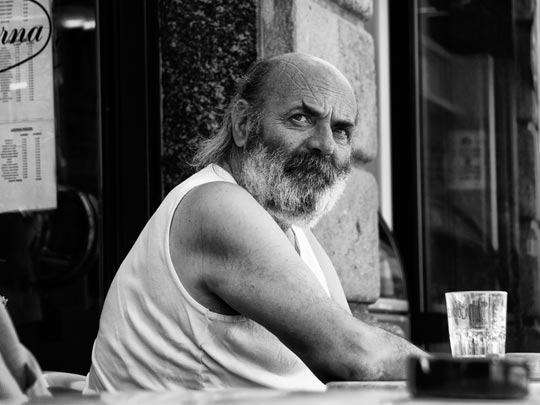  MARCELO AURELIO _ en el bar de estación cadorna 