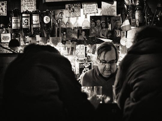  MARCELO AURELIO _ en el bar del raval 