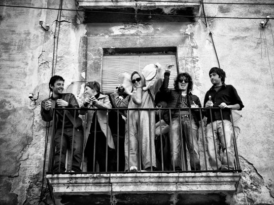  MARCELO AURELIO _ fiesta en el balcón, tarragona 