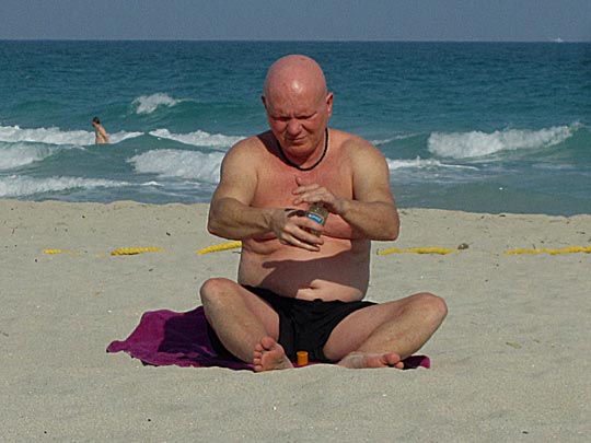  MIKEL URMENETA _ buda diurno de arena 