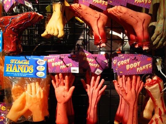  MIKEL URMENETA _ complementos zoombie 