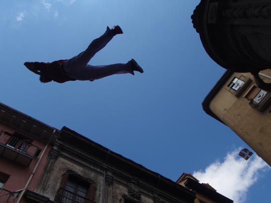  MIKEL URMENETA _ confiado 