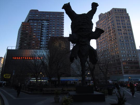  MIKEL URMENETA _ elefante 