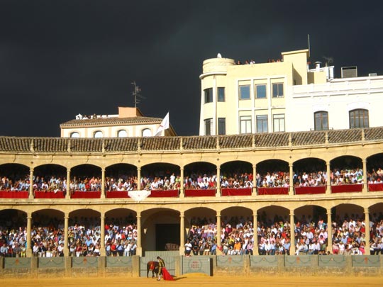 MIKEL URMENETA _ goyesca en ronda 