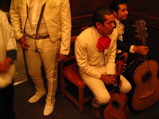  MIKEL URMENETA _ mariachi agotado 