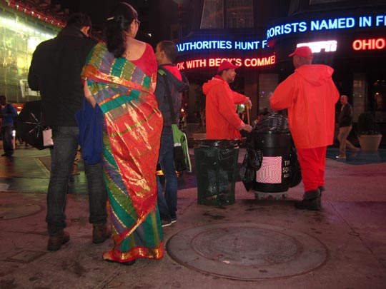  MIKEL URMENETA _ naranja fosforescente 