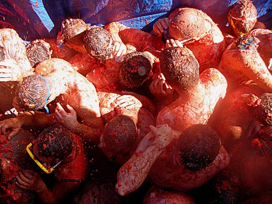  MIKEL URMENETA _ pues eso, la tomatina 