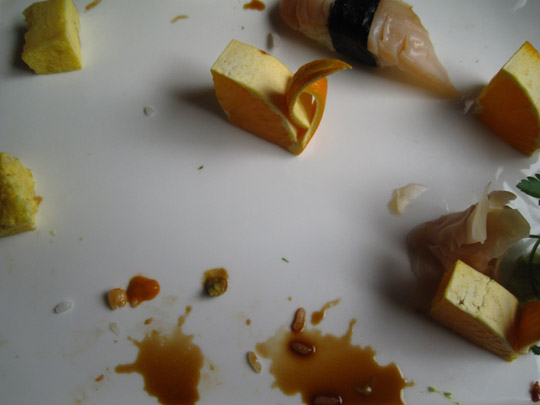  MIKEL URMENETA _ sobras de sushi (1) 