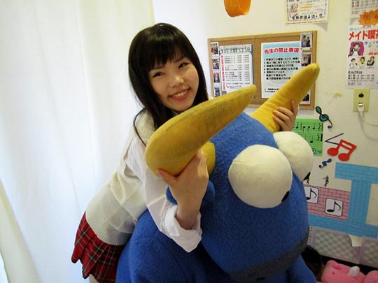  MIKEL URMENETA _ testis y la no tan niña 