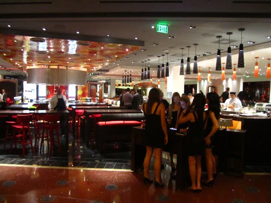  MIKEL URMENETA _ últimos detalles en negro 