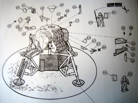  MIQUI PUIG _ la vida de l'astronauta. antonia font 