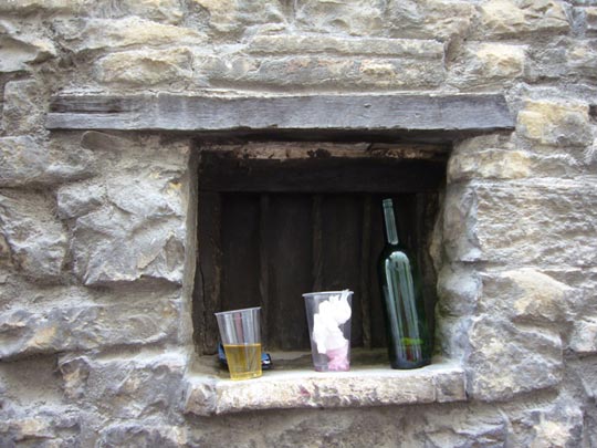  ALICIA OTAEGUI _ mini bar 