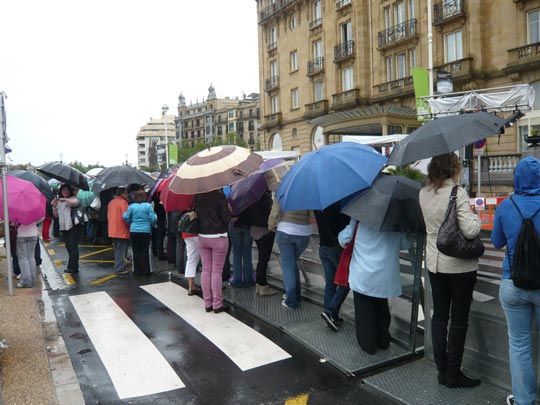  ALICIA OTAEGUI _ tormenta brad pitt 