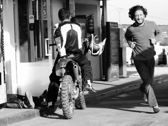  OMAR AYYASHI _ atraco 