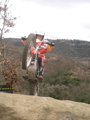  PEP POBLET _ caballito trialero 