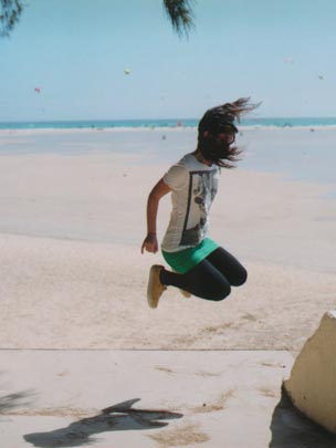  SARA COSTA _ a trois 